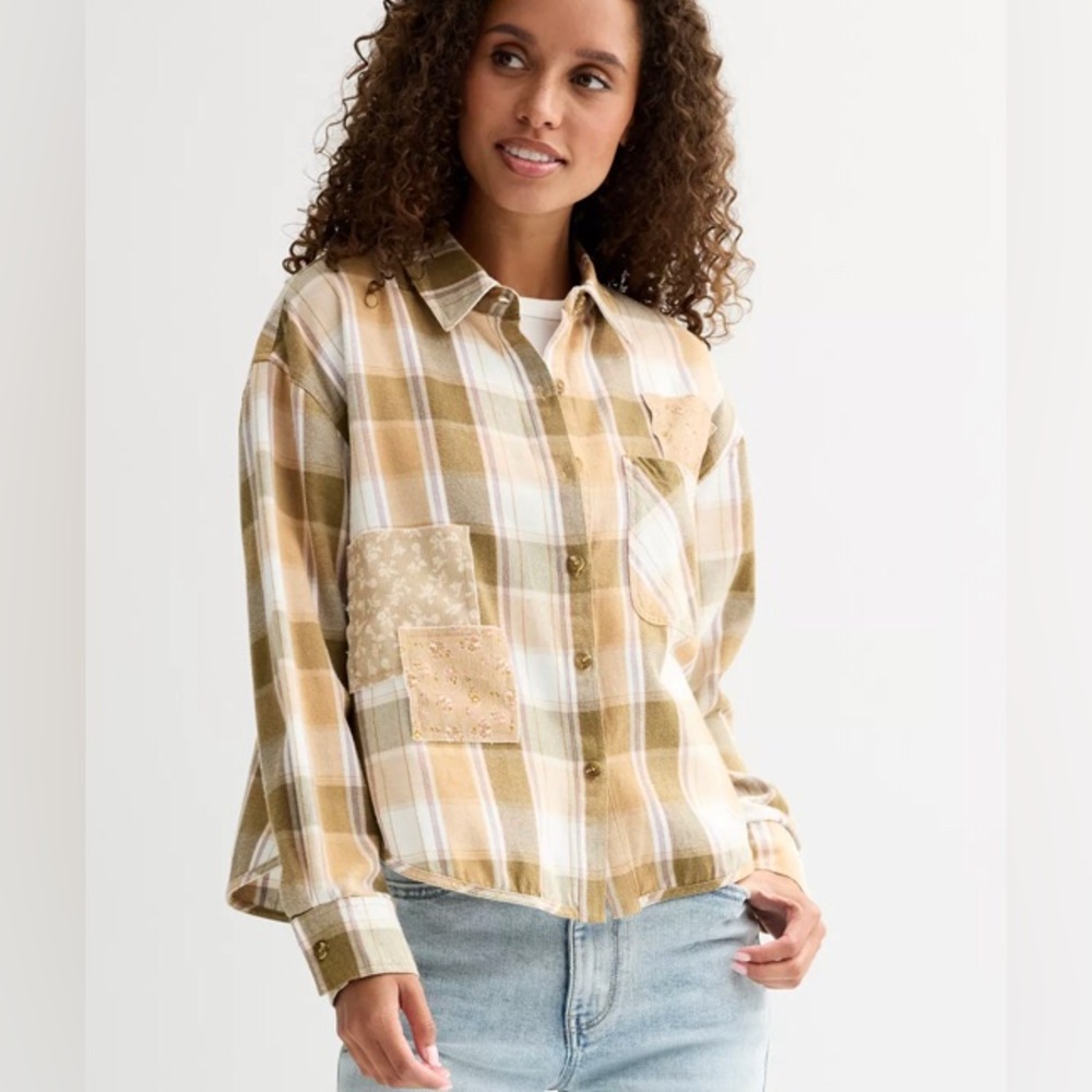 NEW Rewind Cropped Patchwork Flannel Button Front Shirt